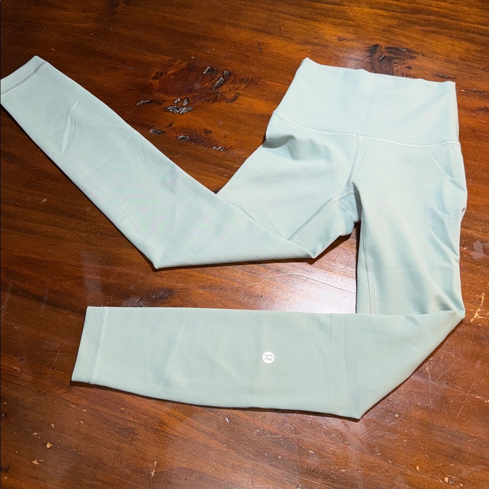 LULULEMON WUNDER UNDER HIGH-RISE TRAIN TIGHT | LEGGING🍋